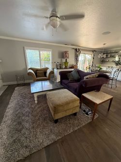 Couch set