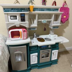 Little Tikes Kitchen