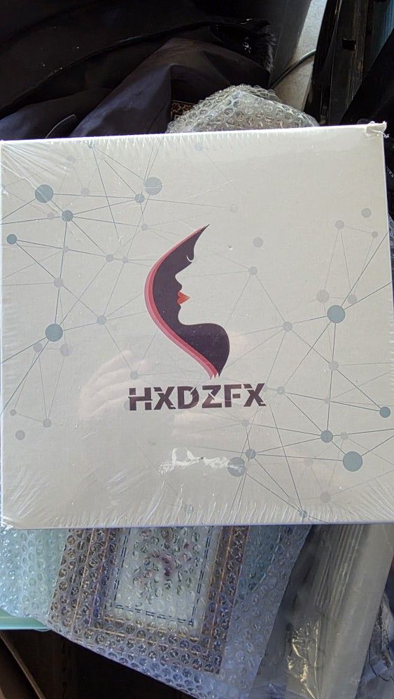 HXDZFX LED Facial Light Therapy Mask – Brand New, Never Opened!
Face + Neck Coverage | 7-Color LED Skin Therapy

Brand new, factory sealed — never ope