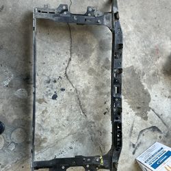 2017-2018 Hyundai Elantra front radiator support assembly
