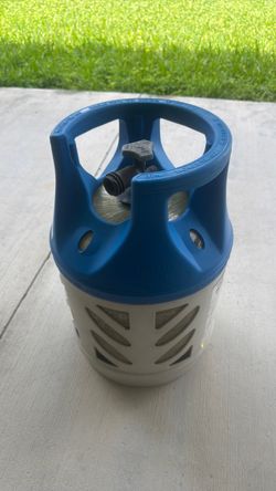 17 LB Fiberglass propane tank