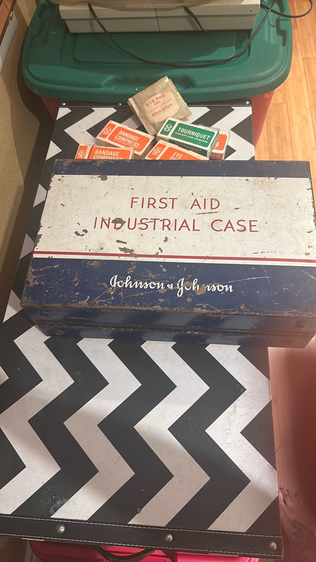 Vintage Johnson&Johnson First Aid Kit