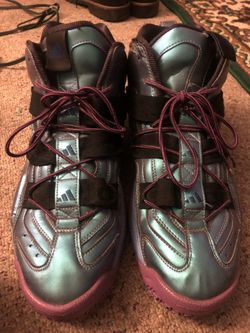 Kobe oilspills size13