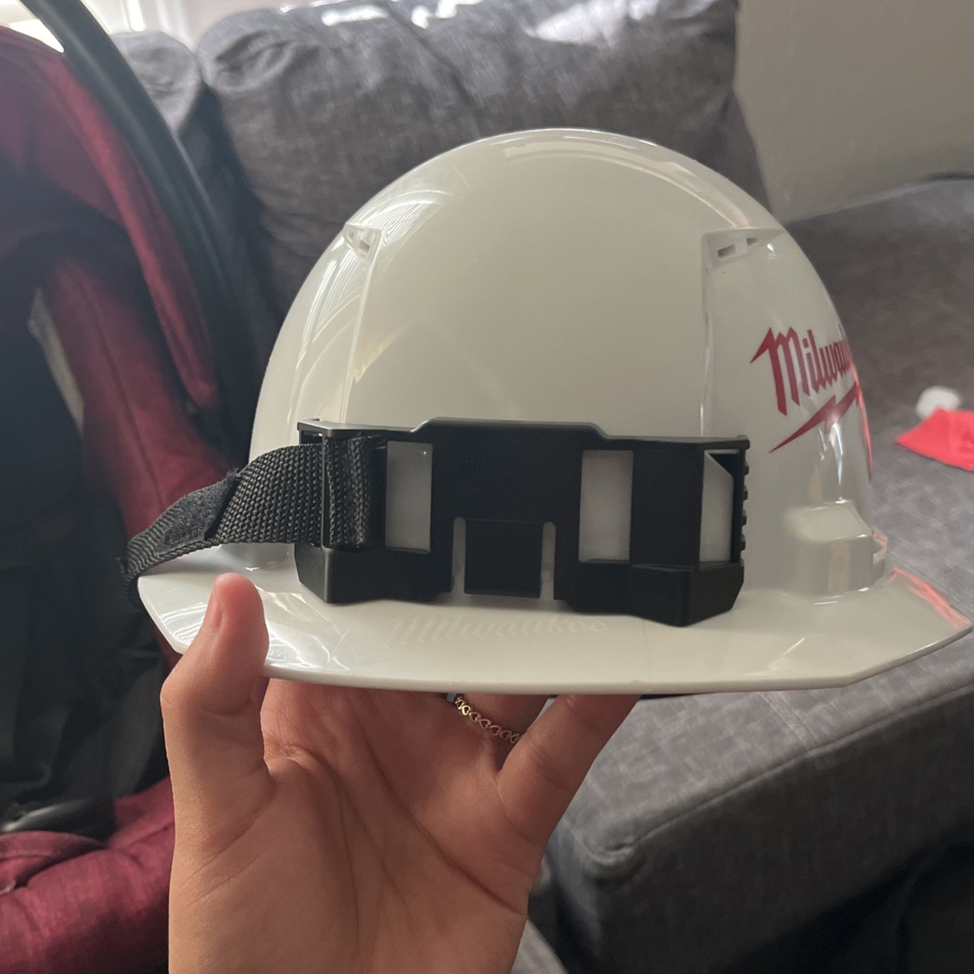 Milwaukee Hard Hat for Sale in Mesquite, TX OfferUp