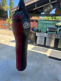🥊 Punching bag