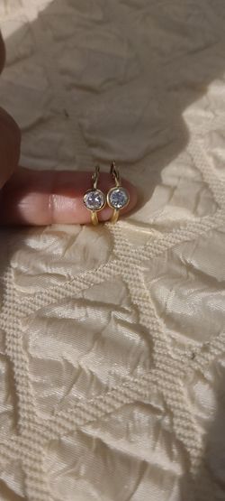 Earings 10k gold