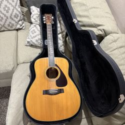 Yamaha FG-340 With Case 