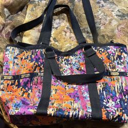 LeSportac Toe Bag Hand Bag Like New 