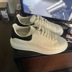 Alexander Mcqueen Leather Sneakers 