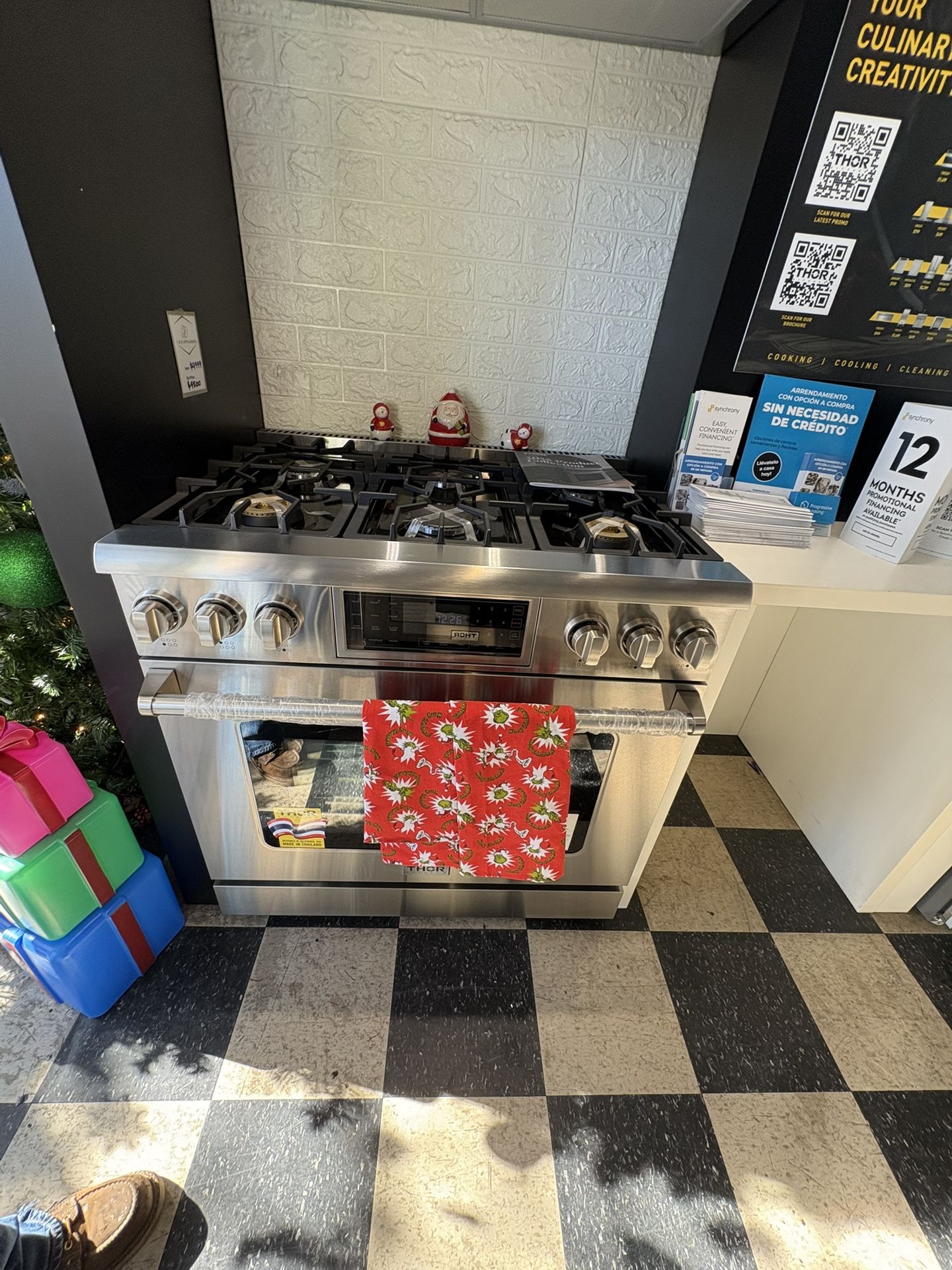 Thor 36” Gas Stove In Stainless Steel 💞