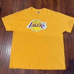 Los Angeles Lakers By NBA Yellow T-shirt Size 2XL Preowned Good Condition!!
