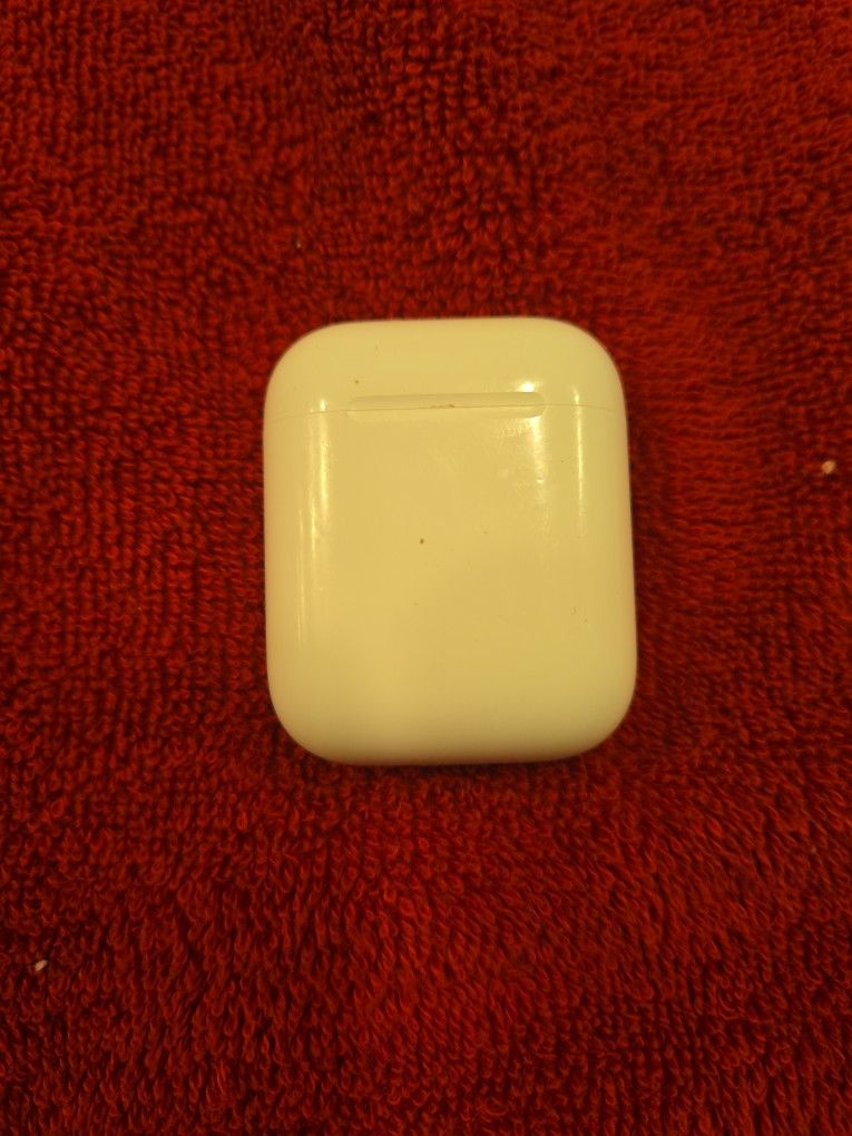 1st Generation Apple Airpods