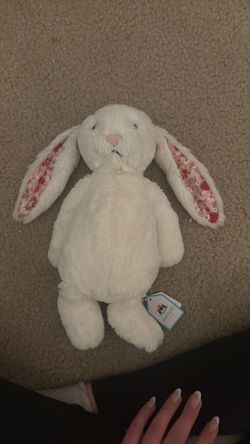 Blossom Cream Bunny ‘Berry’