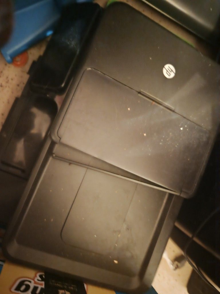 HP printer/Haier TV/GE over the range microwave FREE