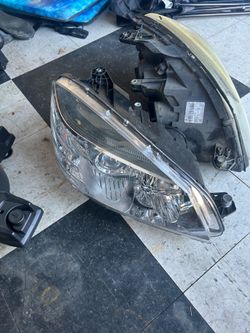 2008-2011 Benz C300 headlights