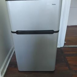Haier Mini Fridge-Stainless Steel-Brand New