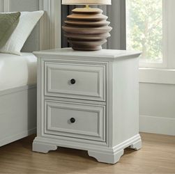 Anistyn Nightstand by Universal Broadmoore Retail $349, our price $209 2 available