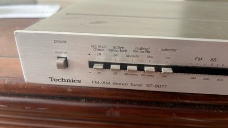 Technics Stereo Tuner