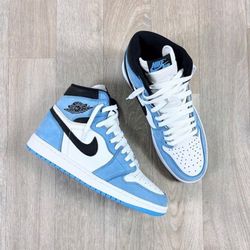 Air Jordan 1 "University Blue"