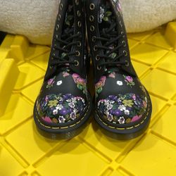 Dr Martens