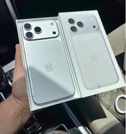 New UNLOCKED 17 Pro Max**{{{New iPhone}}}**