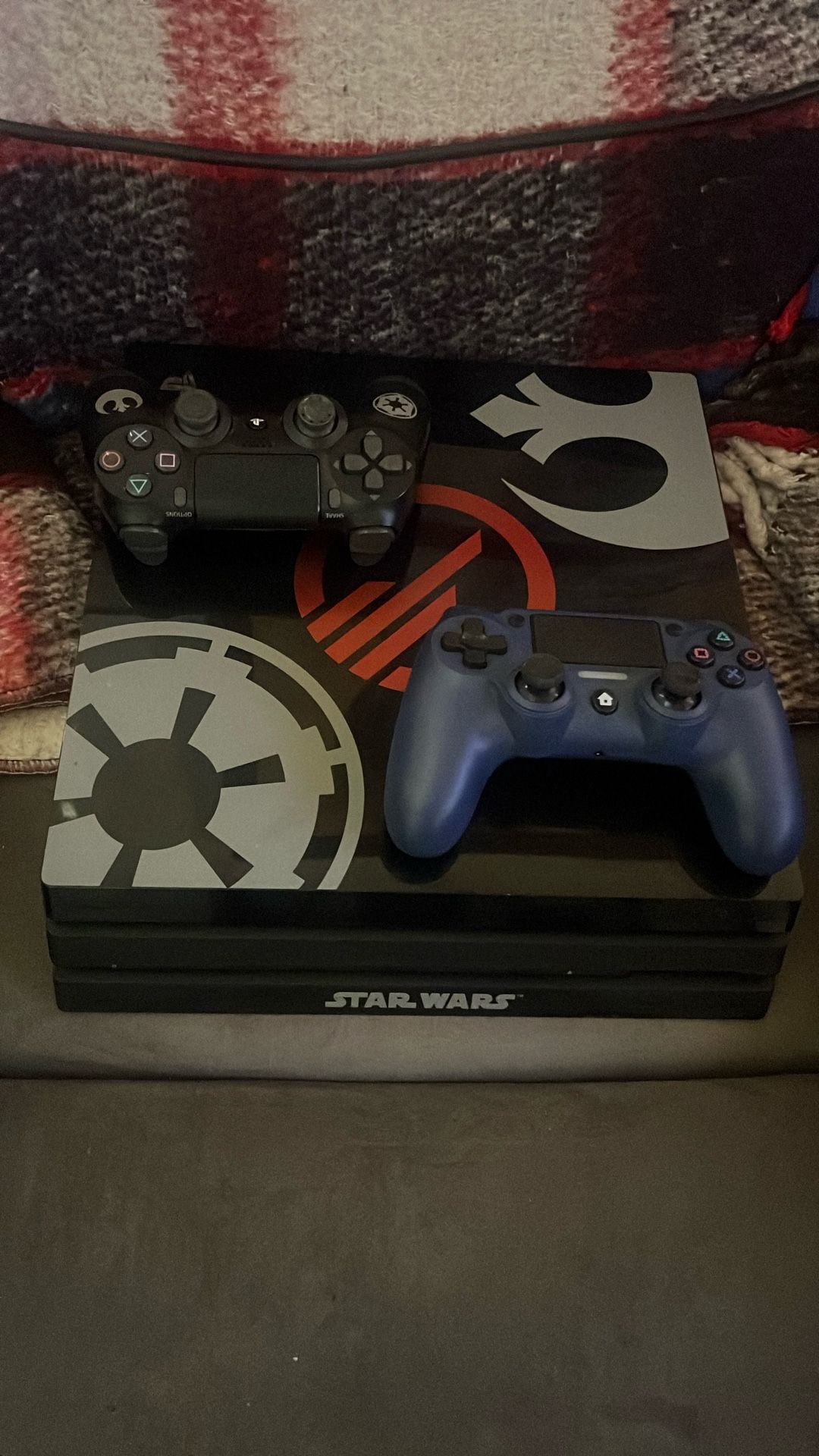 PS4 PlayStation 4
