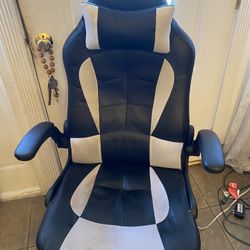 Gaming Office Chair ~ With Head Pillow 