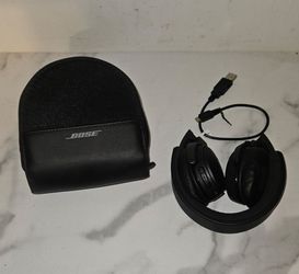 BOSE SoundLink On-Ear Bluetooth Headphones with Microphone