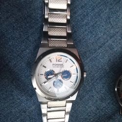 Fossil watch