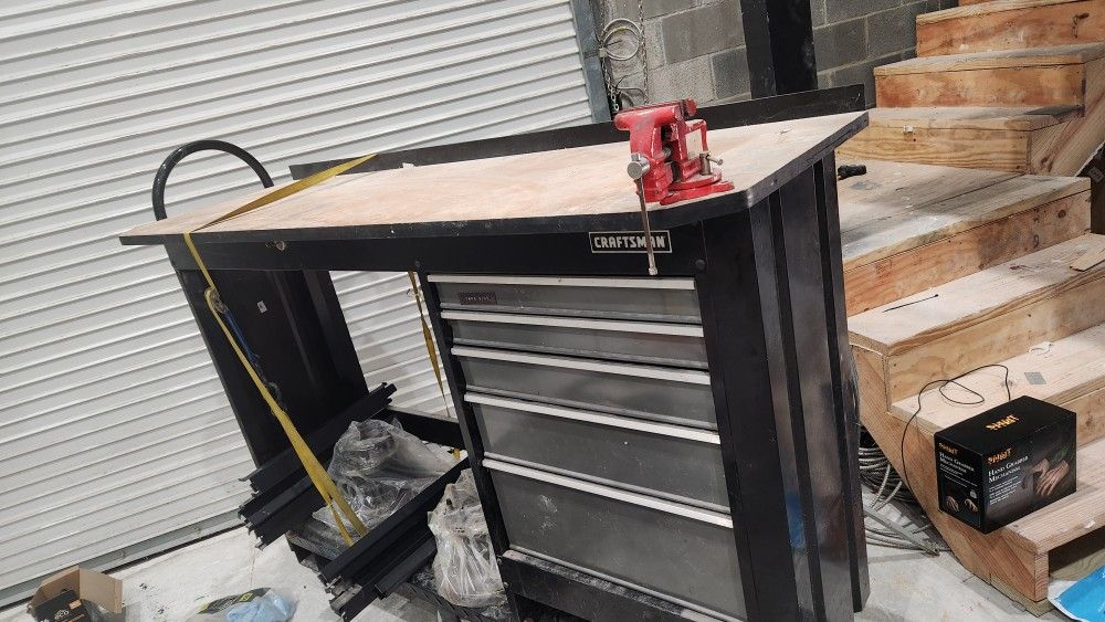 Craftsman Ball Bearing Workbench And Rollaway