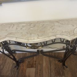 💎 Pulaski Marble-Top Console Table – Elegant Wrought Iron Base – $200 OBO