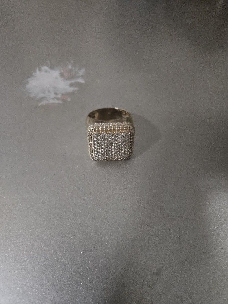 4.16 carat natural diamond 14K Gold ring (VS1 clarity)