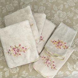 Floral Embroidered Towel Set 4 bath 2 hand towels 100% cotton