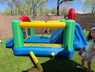 Little tikes bounce house