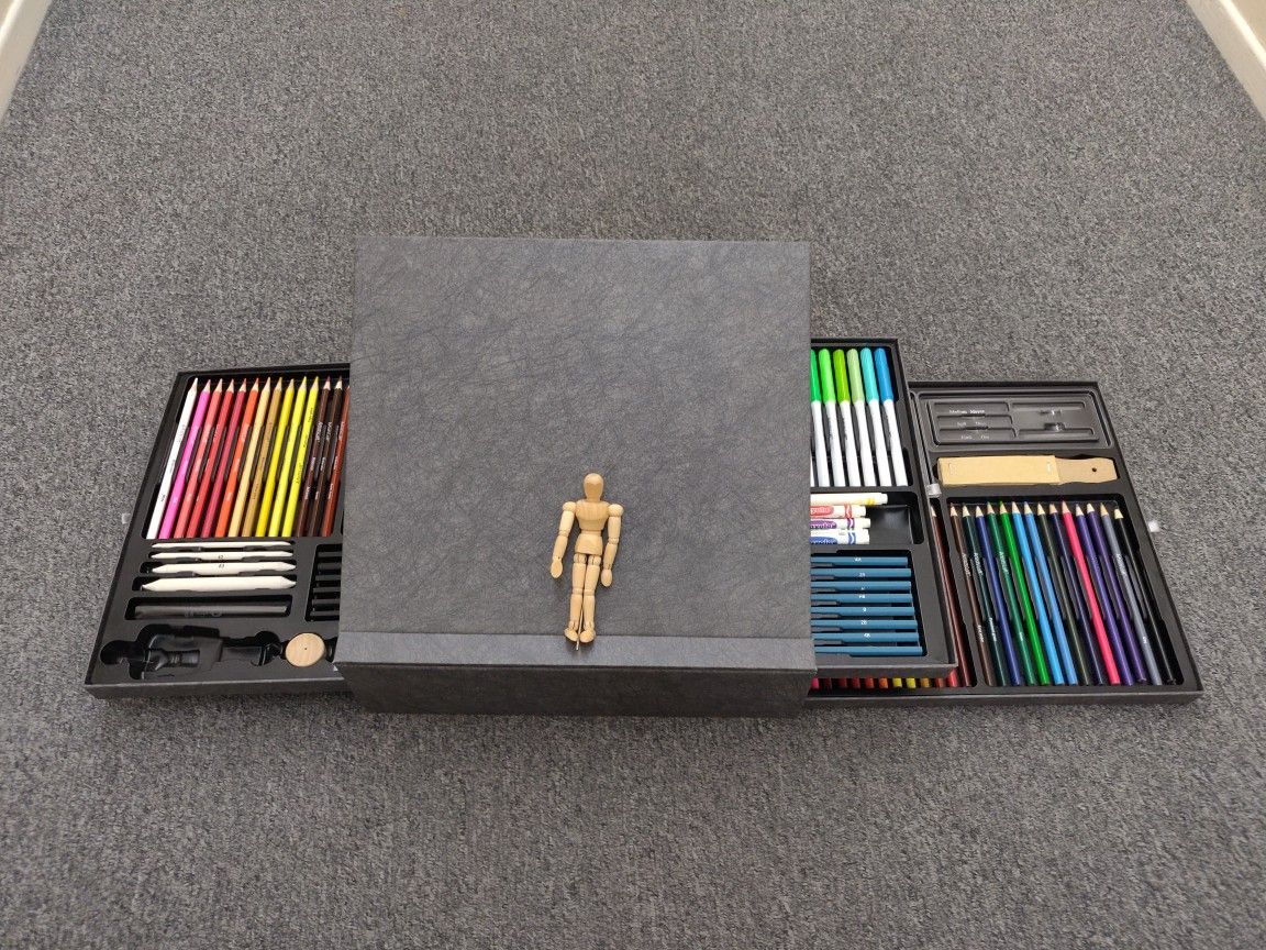 Sketching And Drawing Art Box Set