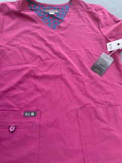 Scrub top