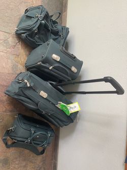 Samsonite 4-Piece Luggage Set