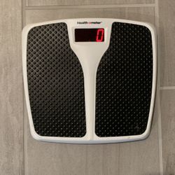 Bathroom Scale - $8