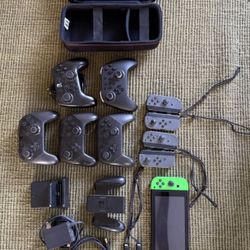 Nintendo Switch 1st Gen w/ Accessories 