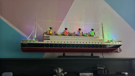 3ft 3in Titanic Model
