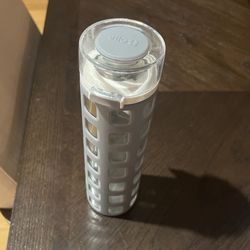 Ello Glass Water Bottle 20oz