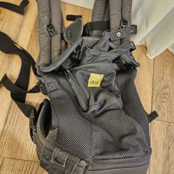Lille Baby Baby Carrier
