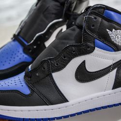 Royal toe 1s size 8 Brand New