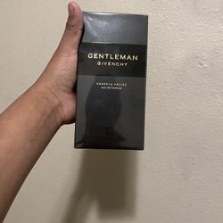 Gentlemen Givenchy