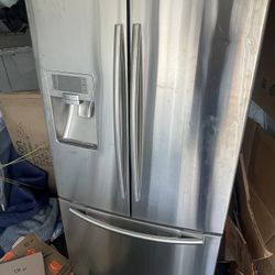 Samsung Refrigerator 