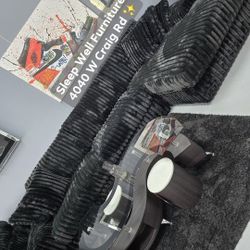 ✨️ 12ft Sectional Sofa ✨️ Furniture Queen Bedrooms, Dining Avail 