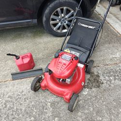 Troy Bilt Lawn Mower/Briggs and Stratton