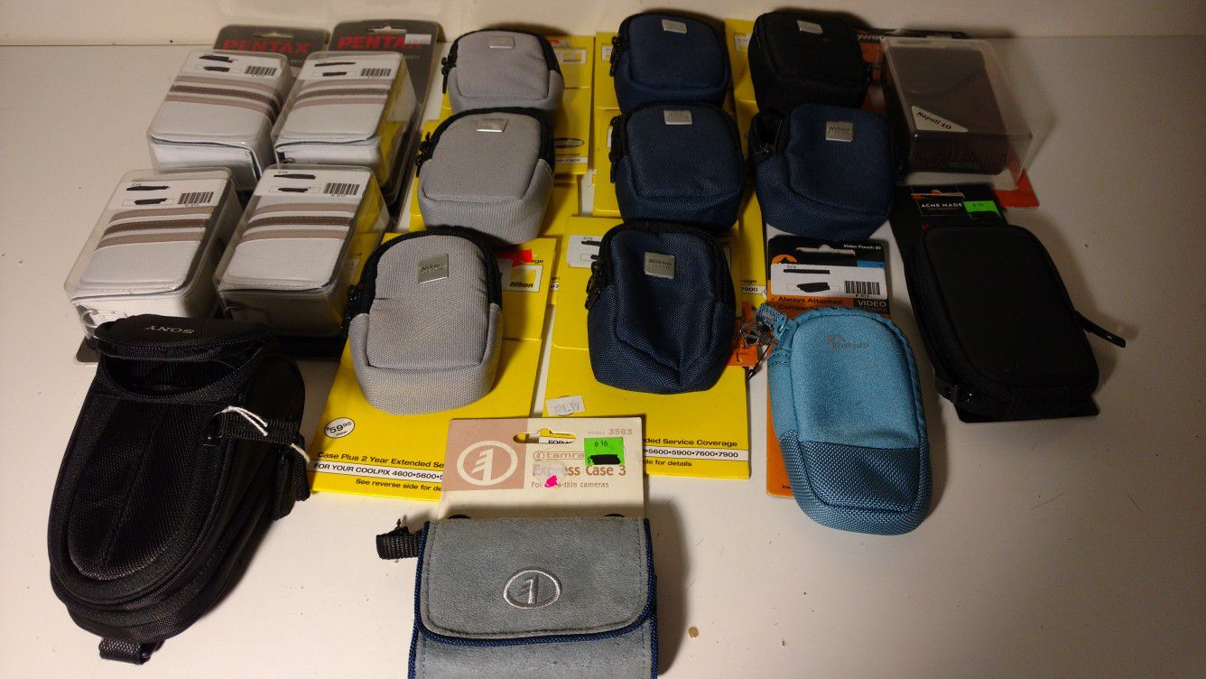 17 brand new and salesman sample miniature compact camera cases