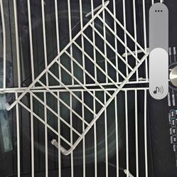 Shelves 3x different sizes