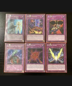 yu gi oh deck obelisk Yu-Gi-Oh! TCG: The Crimson King Structure Deck Display (8) – Superscript  Comics and Games main image 0